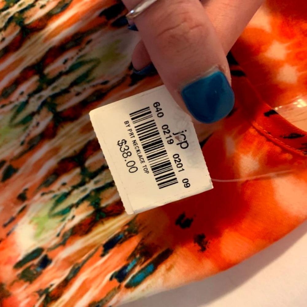 By & By patterned top - Picture 4 of 4